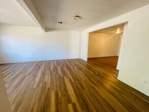 709 S Avenue B in Portales, NM - Building Photo - Building Photo