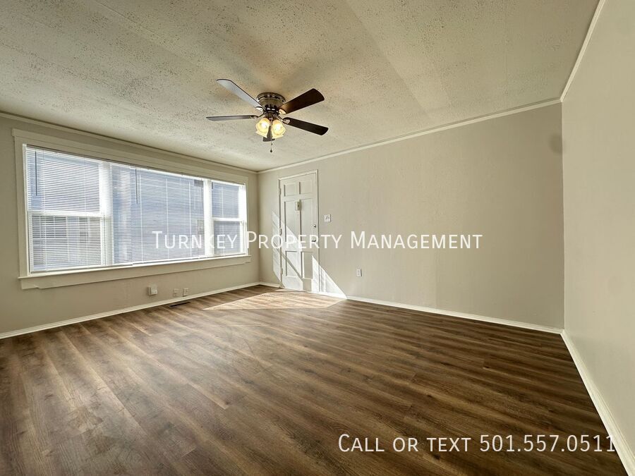 210 E B Ave-Unit -B in North Little Rock, AR - Building Photo