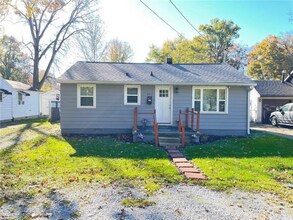 2617 E 6th St in Anderson, IN - Foto de edificio - Building Photo