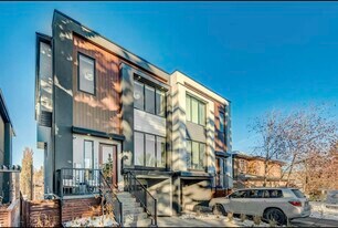 108-38a 38a Ave SW in Calgary, AB - Building Photo