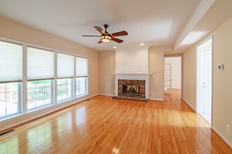47174 Chambliss Ct in Sterling, VA - Building Photo - Building Photo