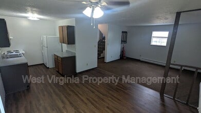 5 James Preston Ct in Parkersburg, WV - Building Photo - Building Photo