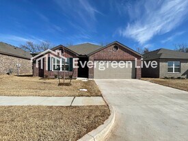 3908 Olivia St in Mustang, OK - Building Photo