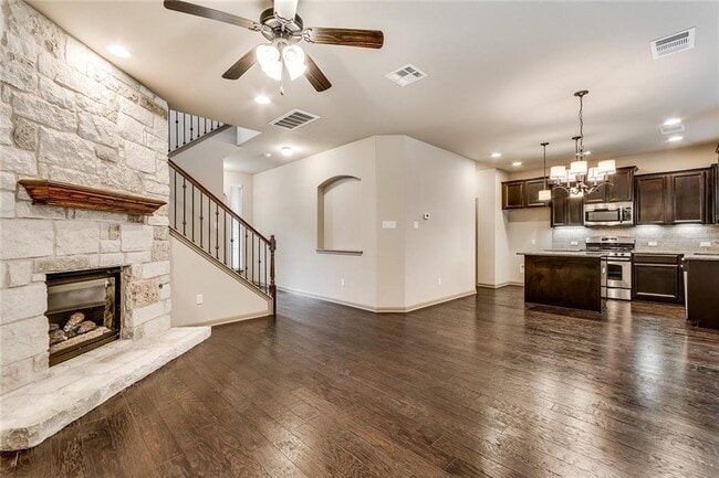 property at 10905 Vetters
