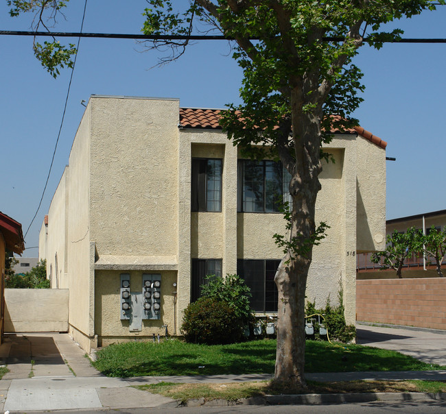 518 S Flower St in Santa Ana, CA - Building Photo - Building Photo