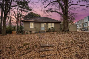 3043 Wells St in Avondale Estates, GA - Building Photo