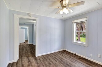 922 SE Bayou Ave-Unit -B in Stuart, FL - Building Photo - Building Photo
