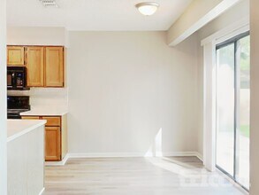 7412 Amandas Crossing Dr N in Jacksonville, FL - Building Photo - Building Photo