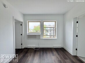 5638 N Ashland Ave, Unit 1 in Chicago, IL - Building Photo - Building Photo