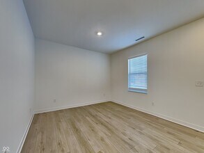 11819 Moorfield Ln in Indianapolis, IN - Building Photo - Building Photo