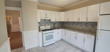 641 Ferry St in New Haven, CT - Foto de edificio - Building Photo