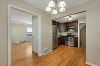 3411 Chester Rd in Royal Oak, MI - Building Photo - Building Photo
