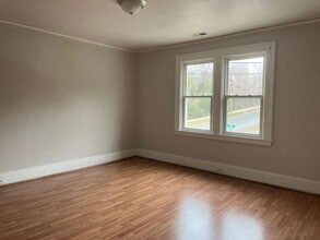 136 E South St in Albemarle, NC - Building Photo - Building Photo