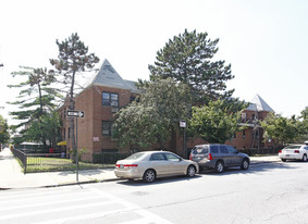 886 Foster Ave Apartments