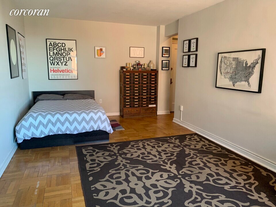 130 8th Ave-Unit -: 7J in Brooklyn, NY - Building Photo
