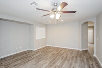 1454 Louisiana Lakes Ave in Las Vegas, NV - Building Photo - Building Photo