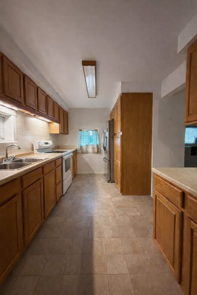 1806 Black River Rd in Neillsville, WI - Building Photo - Building Photo