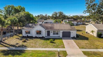 4487 Pocatella Ave in North Port, FL - Building Photo