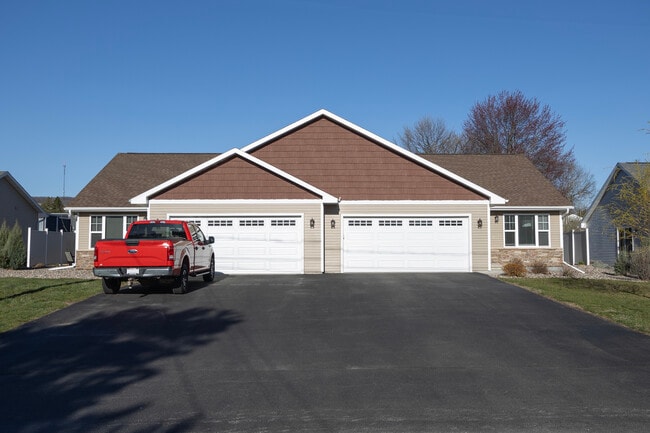 property at 227402 Dove Ave