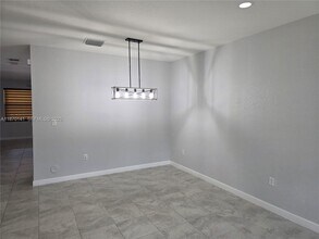 11351 SW 248th Terrace in Princeton, FL - Building Photo - Building Photo