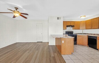 2861 N Columbus Blvd in Tucson, AZ - Building Photo - Building Photo