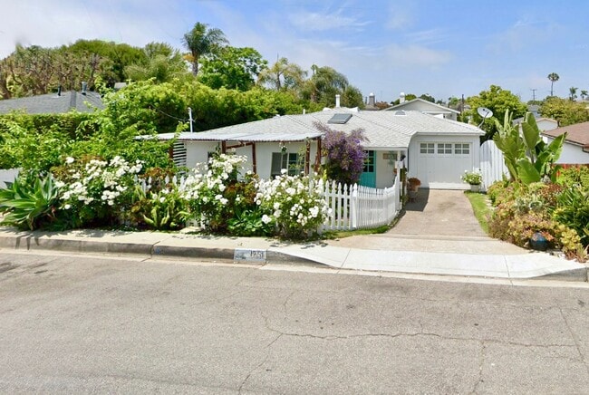 property at 1751 2nd St