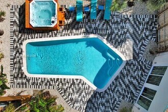 101 SW 22nd Ave in Fort Lauderdale, FL - Building Photo - Building Photo