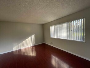 1575 Drake Dr in Davis, CA - Building Photo - Building Photo