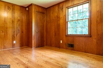 211 Williamson Mill Rd in Jonesboro, GA - Building Photo - Building Photo