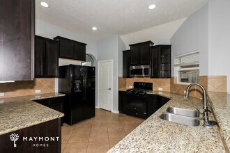 1843 Luminous Waters Ln in Rosharon, TX - Building Photo - Building Photo