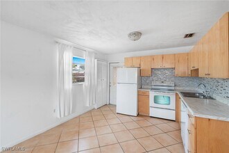4231 Mariner Ln in Bonita Springs, FL - Building Photo - Building Photo