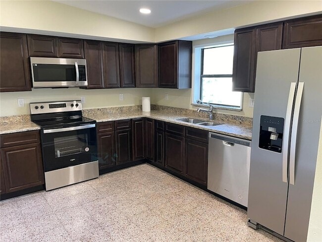 2118 Lake Christie Dr, Unit 48 in Orlando, FL - Building Photo - Building Photo