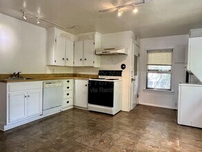 1804 Fenmoor Pl in Colorado Springs, CO - Building Photo - Building Photo