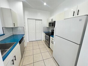 4285 NE 10th Ct in Homestead, FL - Building Photo - Building Photo