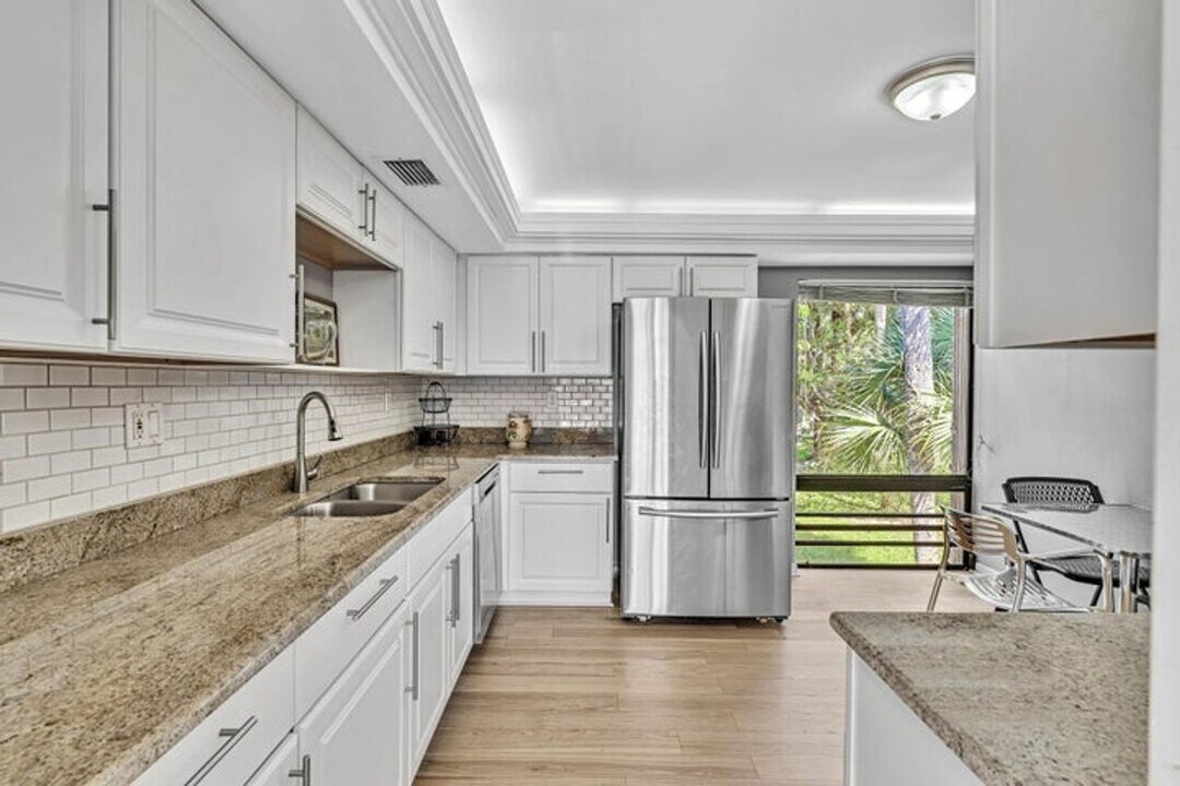 22089 Cocoa Palm Way in Boca Raton, FL - Building Photo