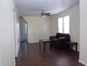 113 Lexington Ave, Unit 2 in Syracuse, NY - Building Photo - Building Photo