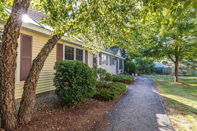 45 Bog Rd in Concord, NH - Building Photo - Building Photo