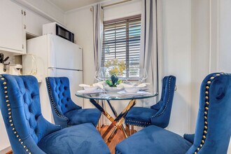 216 Mitchell St in Nacogdoches, TX - Building Photo - Building Photo