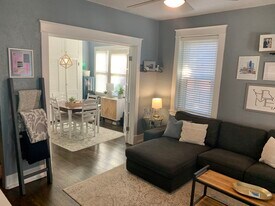 114 W 36th St, Unit 2E in Kansas City, MO - Building Photo