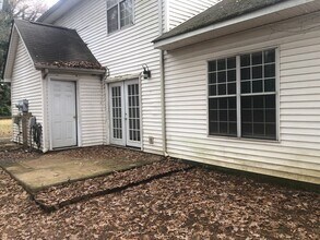 807 Selwyn Oaks Ct-Unit -807-A Selwyn Oaks Court in Charlotte, NC - Building Photo - Building Photo