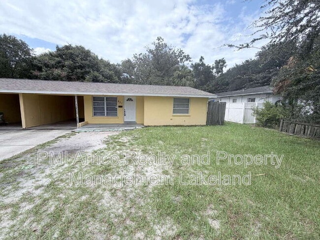 property at 827 W Carole St