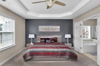 10614 Moberly Ct in Charlotte, NC - Foto de edificio - Building Photo