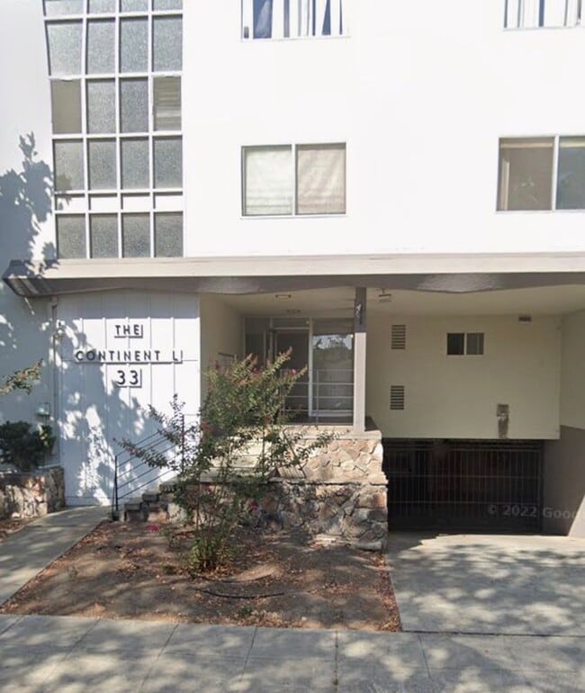 property at 33 Atlas Ave