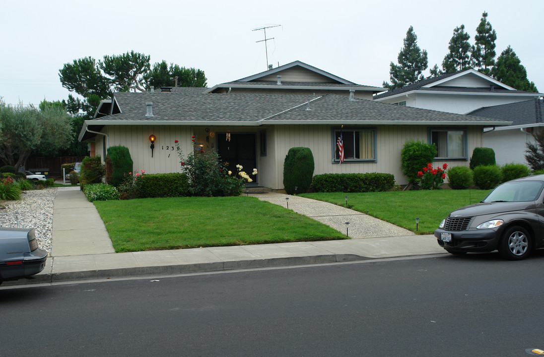 1230 Halford Ave in Santa Clara, CA - Building Photo