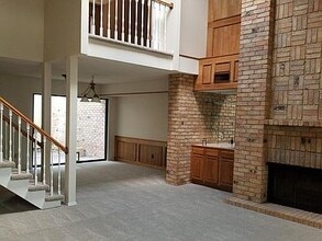 1213 French Ave in Odessa, TX - Foto de edificio - Building Photo