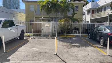 545 Michigan Ave in Miami Beach, FL - Building Photo - Building Photo