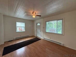 483 2nd St in Windber, PA - Building Photo - Building Photo