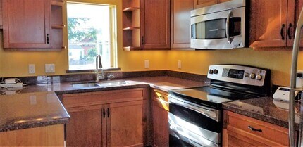 8624 Seward Park Ave S in Seattle, WA - Building Photo - Building Photo
