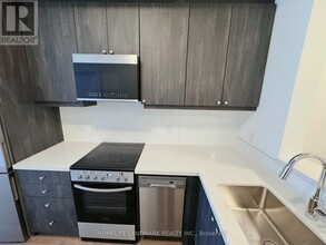 51 Clarington Blvd in Bowmanville, ON - Building Photo - Building Photo