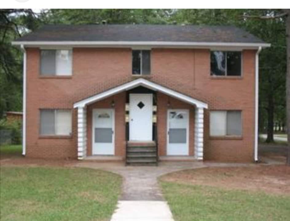 671 Georgia Ave, Unit 4 in Forest Park, GA - Building Photo